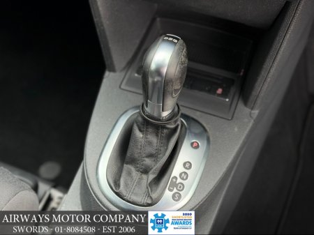 2013 Volkswagen Touran 1.4 TSI DSG - 7 SEATER €7,950 thumbnail