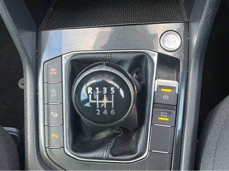 2018 Volkswagen Tiguan HIGHLINE 2.0 TDI 150HP M MANUAL 6SPEED FWD 5DR €24,950 thumbnail