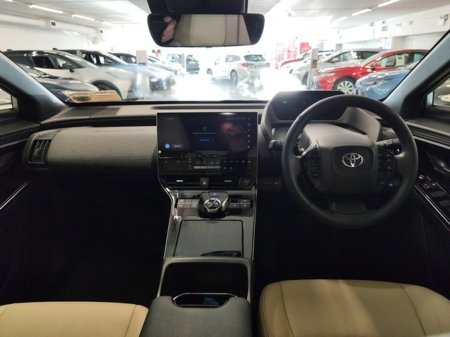 2023 Toyota bZ4X SPORT 4DR AUTO €32,950 thumbnail