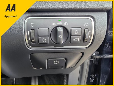 2018 Volvo S60 - thumbnail 17