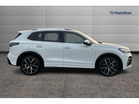 2024 Volkswagen Tiguan R-LINE TDI S-A DSG €55,300