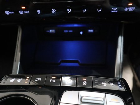 2023 Hyundai Tucson *69* ULTIMATE TGDI PHEV T-GDI 4x4 €33,900 thumbnail