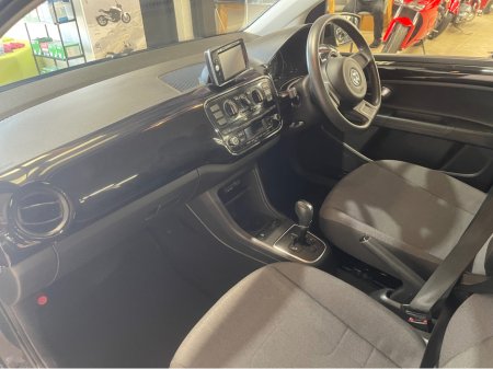 2014 Volkswagen up! - thumbnail 10