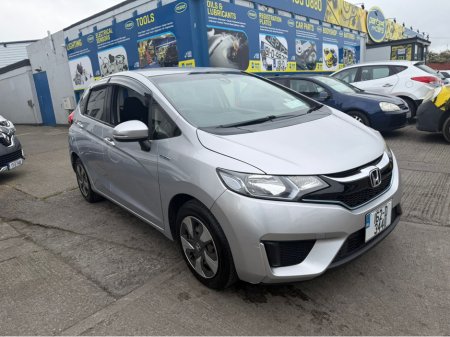 2016 Honda Fit - thumbnail 3