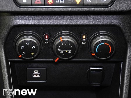 2022 Dacia Sandero Stepway TCe 90 STEPWAY Comfort €16,490 thumbnail