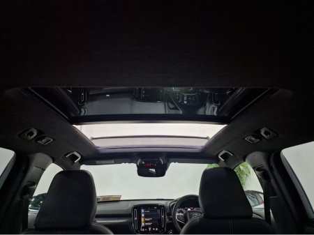 2021 Volvo XC40 - thumbnail 7