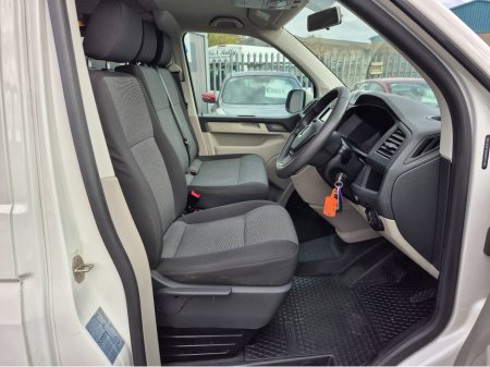 2017 Volkswagen Transporter T6 PVL 3000KG TDI 150HP D7F 5DR €54,950 thumbnail
