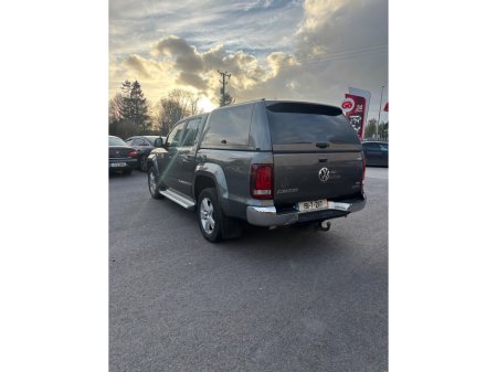 2019 Volkswagen Amarok - view 4