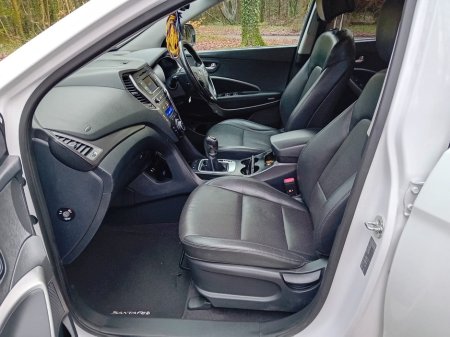 2018 Hyundai Santa Fe 2.2 CRDI EXECUTIVE 4 WD 7 SEATER  @ REDDY2DRIVE LTD €18,850 thumbnail