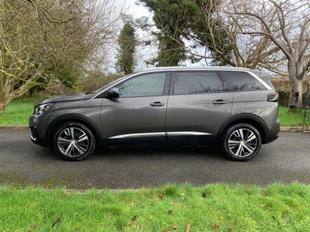 2018 Peugeot 5008 ALLURE 1.6 BLUE HDI 120 4 AUTOMATIC €17,995 thumbnail