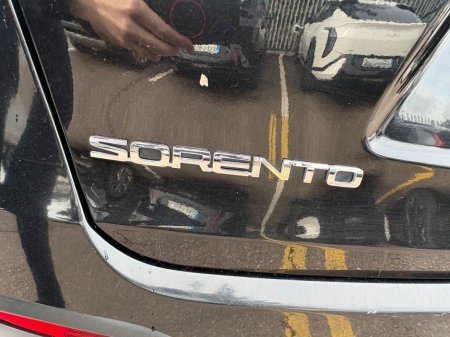 2016 Kia Sorento - thumbnail 6