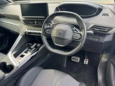 2023 Peugeot 3008 - thumbnail 12