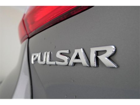 2018 Nissan Pulsar - thumbnail 24