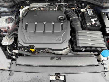 2021 Volkswagen Passat SE NAV 2.0 TDI 150 BHP **NEW MODEL**ONE UK OWNER**XENON HEADLIGHTS**SAT NAV**MINT**FSH** €21,450 thumbnail