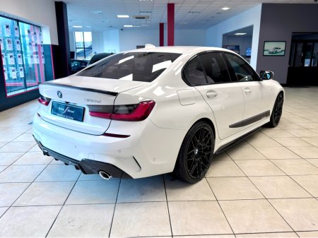 2020 BMW 3 Series 320D MSPORT €29,950 thumbnail