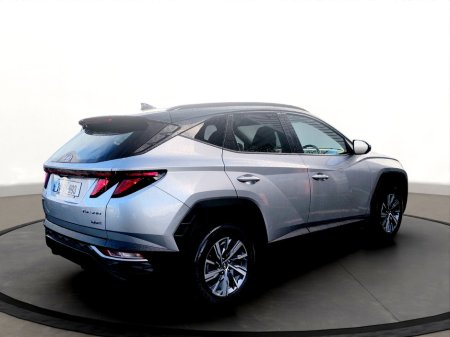 2024 Hyundai Tucson 2WD Executive HEV Auto w.2 Tone Roof €38,750 thumbnail