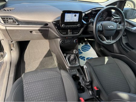 2018 Ford Fiesta - thumbnail 14