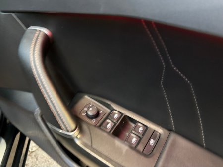 2023 Cupra Formentor - thumbnail 4