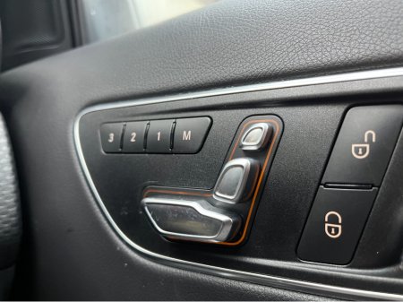 2016 Mercedes-Benz A Class - thumbnail 10