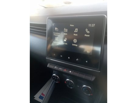 2022 Renault Clio Dynamique SCe 65 €14,990