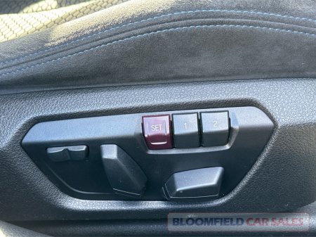 2015 BMW 3 Series - thumbnail 27