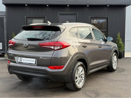 2016 Hyundai Tucson - thumbnail 16