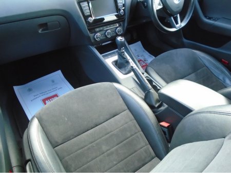 2016 Skoda Octavia 1.4 TSI SE L 150PS 5DR AUTO €11,999 thumbnail