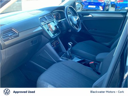 2022 Volkswagen Tiguan Allspace 2.0TDI 150BHP LIFE €37,995 thumbnail
