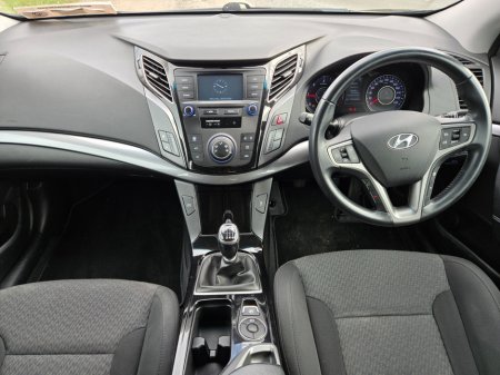 2019 Hyundai i40 - thumbnail 14