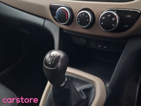 2016 Hyundai i10 1.0 Classic €9,480 thumbnail