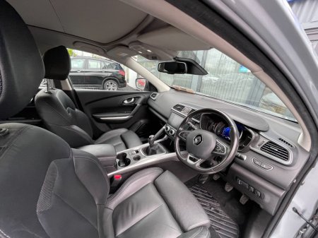 2019 Renault Kadjar - thumbnail 7