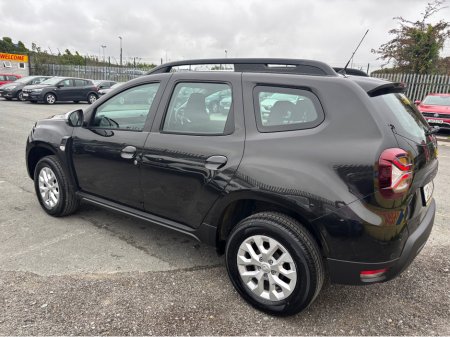 2023 Dacia Duster COMFORT BLUE DCI 115 4X 4X2 5DR €17,899