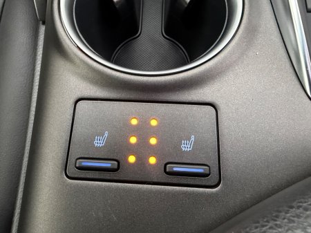 2023 Toyota Camry - thumbnail 32