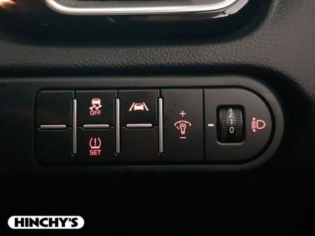 2025 Kia Ceed - thumbnail 19