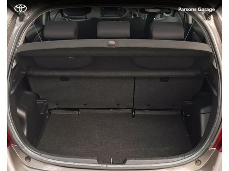 2017 Toyota Yaris - thumbnail 13