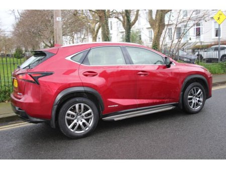 2015 Lexus NX 300 h 300H SE €19,950 thumbnail