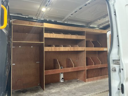 2019 Ford Transit - thumbnail 11