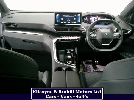 2024 Peugeot 5008 - thumbnail 14