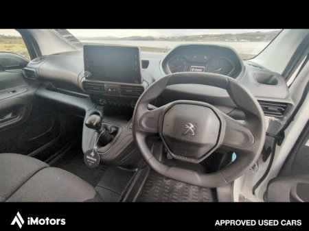 2022 Peugeot Partner - thumbnail 11