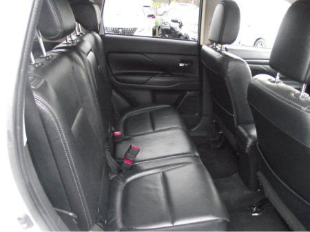 2016 Mitsubishi Outlander 2.3D  4WD  7SEATS  150PS 5DR   6 6MT    16MY €12,950 thumbnail