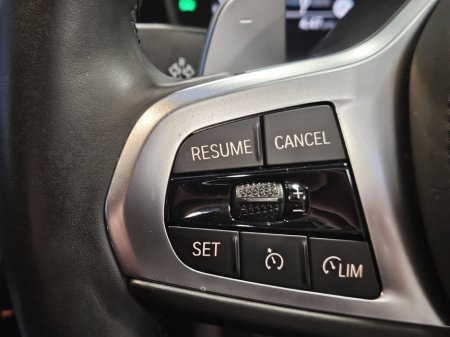 2021 BMW 3 Series 330e M Sport Auto €31,950 thumbnail