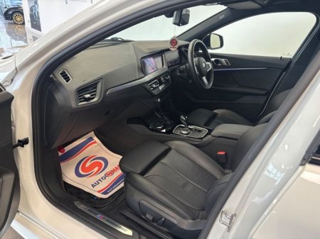 2020 BMW 1 Series 118d M Sport Auto €25,250 thumbnail