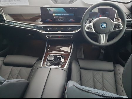 2026 BMW X5 - thumbnail 4