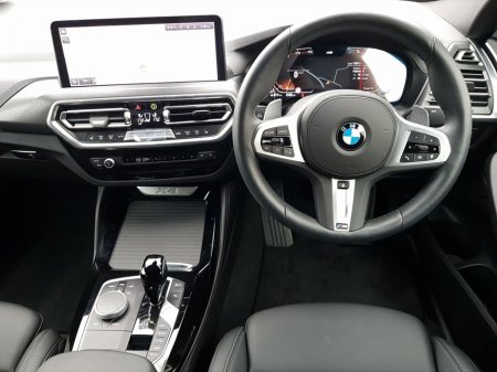 2025 BMW X4 - thumbnail 5