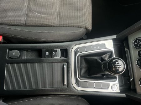 2019 Volkswagen Passat 2.0 TDI 150HP Comfortline thumbnail