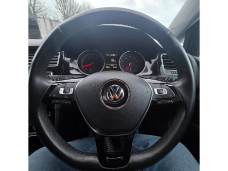 2017 Volkswagen Golf 1.4 TSI 3DR 150HP Highline €16,950 thumbnail