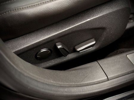 2016 Ford Mondeo - thumbnail 17