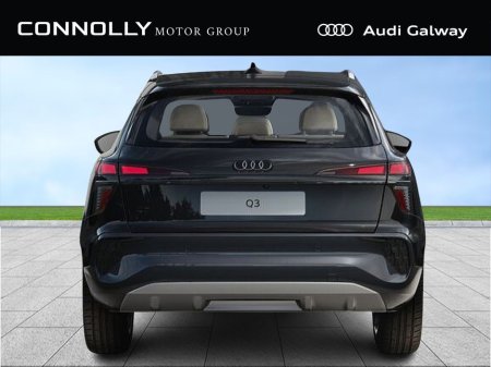 2026 Audi Q3 SE TDI A/T €62,350 thumbnail