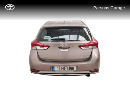 2016 Toyota Auris AURIS 1.2T 5DR LUNA €14,995