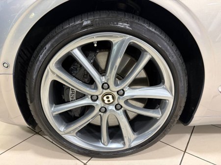 2019 Bentley Continental GT 6.0 W12 MULLINER//LOW MILES=HUGE SPEC//BENTLEY EXTENDED WARRANTY=191 D REG=FULL BENTLEY SERVICE HISTORY//TAILORED FINANCE PACKAGES AVAILABLE=TRADE €169,995 thumbnail